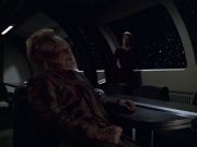 extant_StarTrek_VOY_6x06-Riddles_02397.jpg