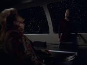 extant_StarTrek_VOY_6x06-Riddles_02410.jpg
