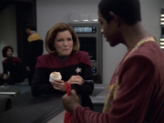 Filename=extant_StarTrek_VOY_6x06-Riddles_02797.jpg
Filesize=157KiB
Dimensions=1200x900
Date added=Dec 27, 2019 extant_StarTrek_VOY_6x06-Riddles_02797.jpg