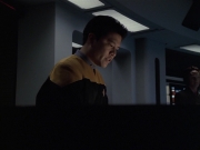 extant_StarTrek_VOY_6x06-Riddles_02901.jpg