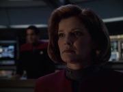 extant_StarTrek_VOY_6x06-Riddles_02931.jpg