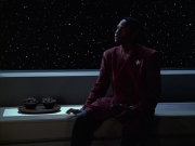 extant_StarTrek_VOY_6x06-Riddles_03127.jpg