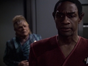 Filename=extant_StarTrek_VOY_6x06-Riddles_03216.jpg
Filesize=142KiB
Dimensions=1200x900
Date added=Dec 27, 2019 extant_StarTrek_VOY_6x06-Riddles_03216.jpg