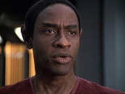 extant_StarTrek_VOY_6x06-Riddles_03426.jpg