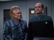 extant_StarTrek_VOY_6x06-Riddles_03443.jpg