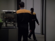 extant_StarTrek_VOY_6x06-Riddles_03497.jpg