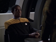 extant_StarTrek_VOY_6x06-Riddles_03589.jpg