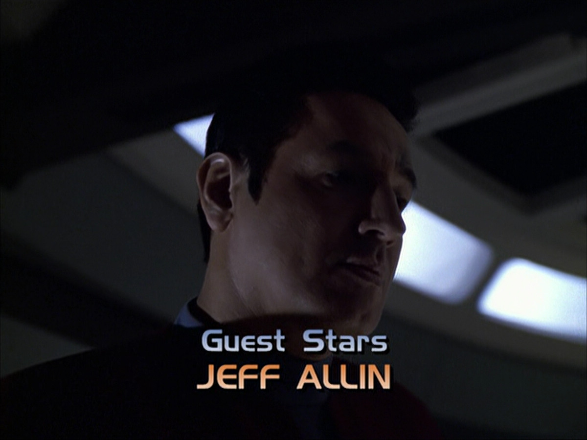 extant_StarTrek_VOY_6x07-DragonsTeeth_00279.jpg