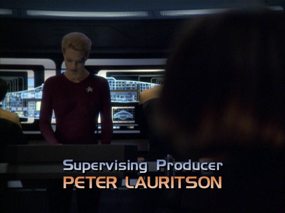 extant_StarTrek_VOY_6x07-DragonsTeeth_00482.jpg