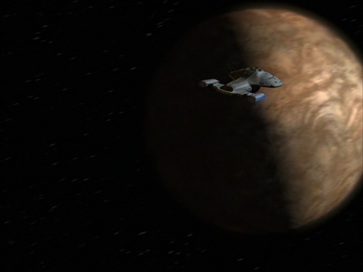 extant_StarTrek_VOY_6x07-DragonsTeeth_00504.jpg