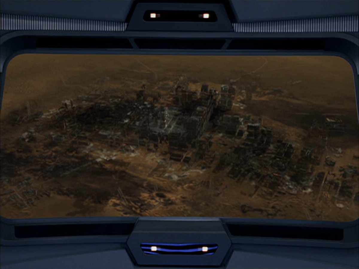extant_StarTrek_VOY_6x07-DragonsTeeth_00576.jpg