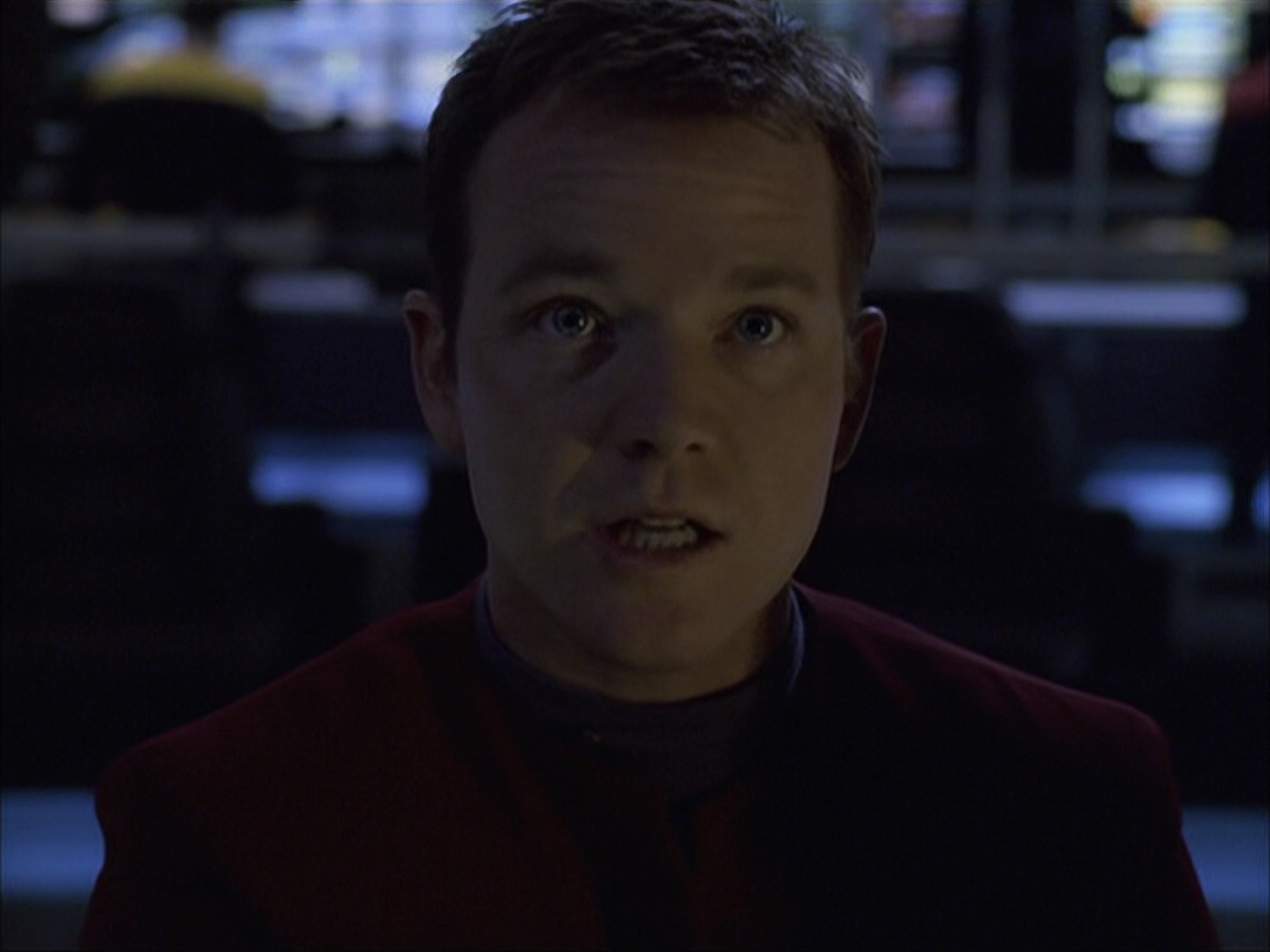 extant_StarTrek_VOY_6x07-DragonsTeeth_03010.jpg