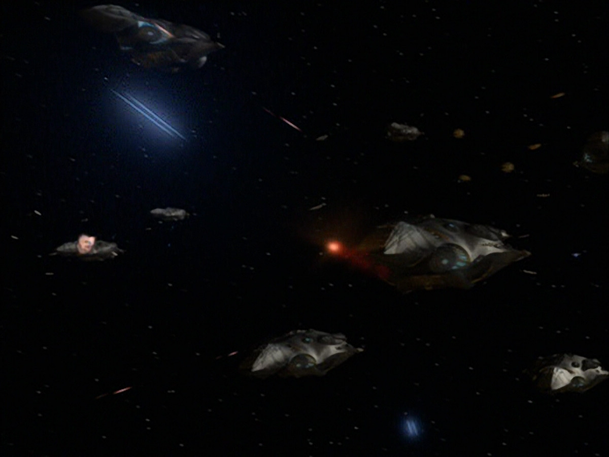 extant_StarTrek_VOY_6x07-DragonsTeeth_03524.jpg