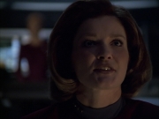 extant_StarTrek_VOY_6x07-DragonsTeeth_00405.jpg