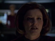 extant_StarTrek_VOY_6x07-DragonsTeeth_00406.jpg