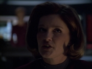 extant_StarTrek_VOY_6x07-DragonsTeeth_00407.jpg