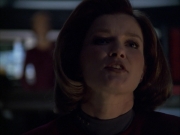 extant_StarTrek_VOY_6x07-DragonsTeeth_00410.jpg