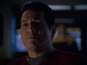 extant_StarTrek_VOY_6x07-DragonsTeeth_00417.jpg