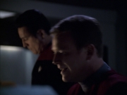 extant_StarTrek_VOY_6x07-DragonsTeeth_00460.jpg