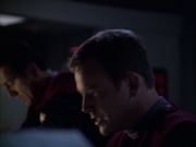 extant_StarTrek_VOY_6x07-DragonsTeeth_00461.jpg