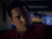 extant_StarTrek_VOY_6x07-DragonsTeeth_00491.jpg
