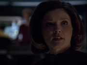 extant_StarTrek_VOY_6x07-DragonsTeeth_00501.jpg