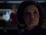 extant_StarTrek_VOY_6x07-DragonsTeeth_00502.jpg