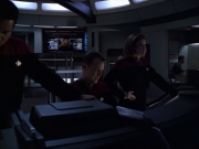 Filename=extant_StarTrek_VOY_6x07-DragonsTeeth_00512.jpg
Filesize=140KiB
Dimensions=1200x900
Date added=Dec 27, 2019 extant_StarTrek_VOY_6x07-DragonsTeeth_00512.jpg