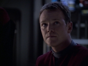 extant_StarTrek_VOY_6x07-DragonsTeeth_00542.jpg