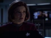 extant_StarTrek_VOY_6x07-DragonsTeeth_00551.jpg