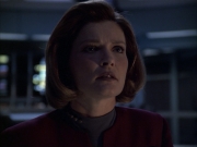 extant_StarTrek_VOY_6x07-DragonsTeeth_00599.jpg