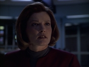 extant_StarTrek_VOY_6x07-DragonsTeeth_00610.jpg