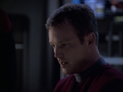 extant_StarTrek_VOY_6x07-DragonsTeeth_00630.jpg