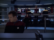 extant_StarTrek_VOY_6x07-DragonsTeeth_00633.jpg