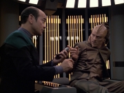 Filename=extant_StarTrek_VOY_6x07-DragonsTeeth_00996.jpg
Filesize=218KiB
Dimensions=1200x900
Date added=Dec 27, 2019 extant_StarTrek_VOY_6x07-DragonsTeeth_00996.jpg