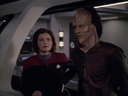 Filename=extant_StarTrek_VOY_6x07-DragonsTeeth_01141.jpg
Filesize=160KiB
Dimensions=1200x900
Date added=Dec 27, 2019 extant_StarTrek_VOY_6x07-DragonsTeeth_01141.jpg