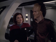 Filename=extant_StarTrek_VOY_6x07-DragonsTeeth_01146.jpg
Filesize=158KiB
Dimensions=1200x900
Date added=Dec 27, 2019 extant_StarTrek_VOY_6x07-DragonsTeeth_01146.jpg