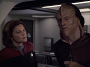 Filename=extant_StarTrek_VOY_6x07-DragonsTeeth_01206.jpg
Filesize=156KiB
Dimensions=1200x900
Date added=Dec 27, 2019 extant_StarTrek_VOY_6x07-DragonsTeeth_01206.jpg