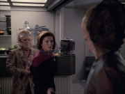 Filename=extant_StarTrek_VOY_6x07-DragonsTeeth_01324.jpg
Filesize=174KiB
Dimensions=1200x900
Date added=Dec 27, 2019 extant_StarTrek_VOY_6x07-DragonsTeeth_01324.jpg
