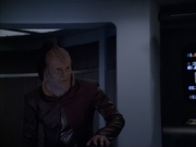 Filename=extant_StarTrek_VOY_6x07-DragonsTeeth_01430.jpg
Filesize=121KiB
Dimensions=1200x900
Date added=Dec 27, 2019 extant_StarTrek_VOY_6x07-DragonsTeeth_01430.jpg