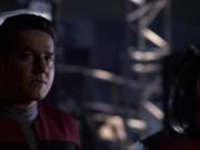 extant_StarTrek_VOY_6x07-DragonsTeeth_01520.jpg