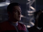 extant_StarTrek_VOY_6x07-DragonsTeeth_01531.jpg
