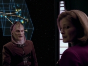 extant_StarTrek_VOY_6x07-DragonsTeeth_01622.jpg