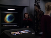 extant_StarTrek_VOY_6x07-DragonsTeeth_01647.jpg