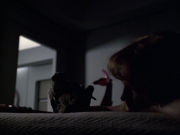 extant_StarTrek_VOY_6x07-DragonsTeeth_01680.jpg