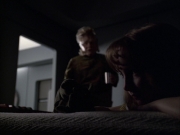 extant_StarTrek_VOY_6x07-DragonsTeeth_01718.jpg