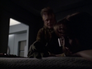 extant_StarTrek_VOY_6x07-DragonsTeeth_01734.jpg