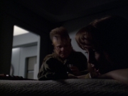 extant_StarTrek_VOY_6x07-DragonsTeeth_01740.jpg