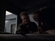 extant_StarTrek_VOY_6x07-DragonsTeeth_01742.jpg