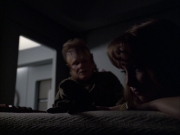 extant_StarTrek_VOY_6x07-DragonsTeeth_01754.jpg